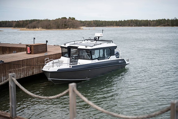 Buster Magnum Cabin med Yamaha F300XCB 2026