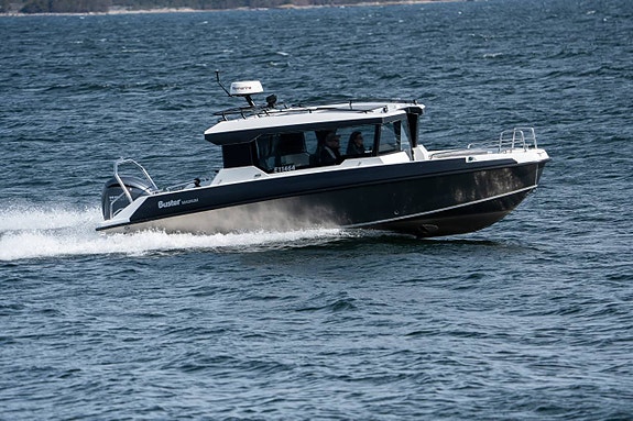 Buster Magnum Cabin 2026 Premium edition med Yamaha F300 XCB