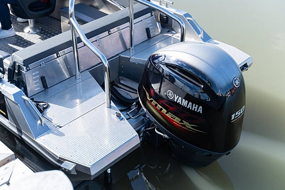 Buster XXL VMAX edition 2026 med Yamaha F150 VMAX 5 of 5