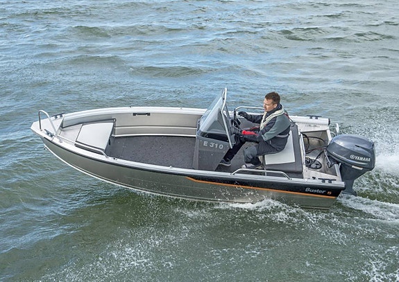 Buster Scc 2026 med Yamaha F30 BETL