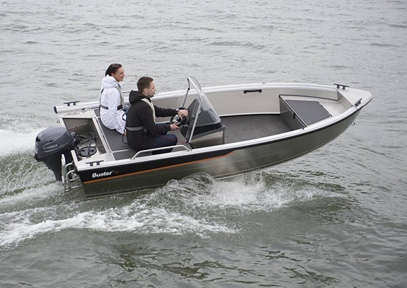 Buster S1 2026 med Yamaha F30 BETL 2 of 5