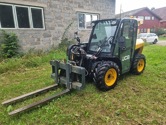 JCB 516-40