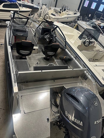 Buster XXL Fishing Edition , Yamaha F150 2026 Kampanj ! 4 of 9