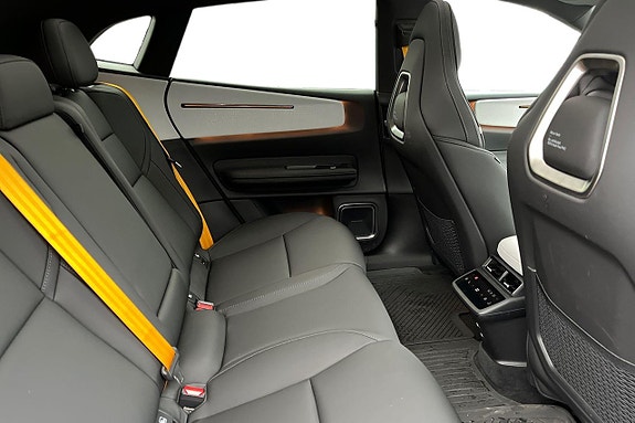 Polestar 4 23 of 27