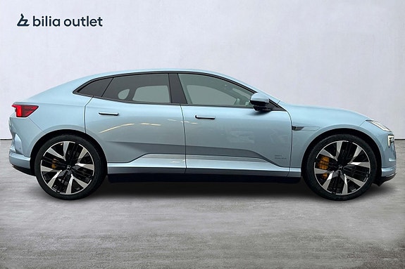 Polestar 4 7 of 27