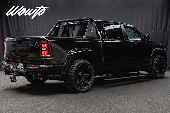 Dodge RAM 1500 4 of 23