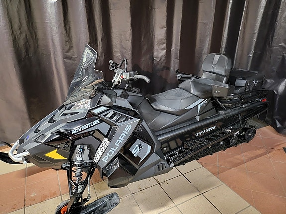 Polaris Titan S4