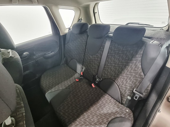 Nissan Note 9 of 24