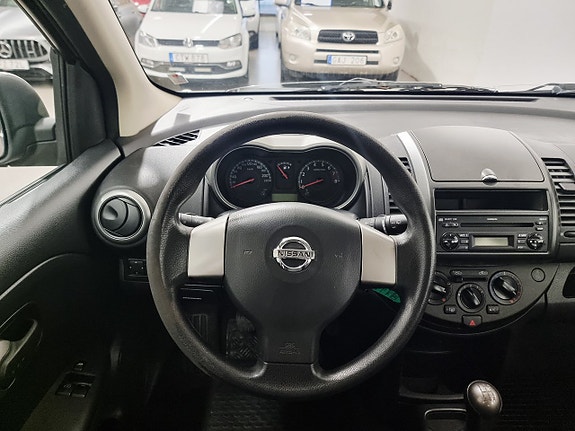Nissan Note 10 of 24