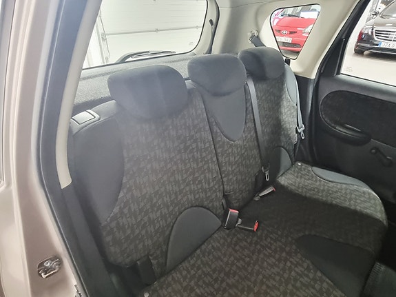 Nissan Note 20 of 24