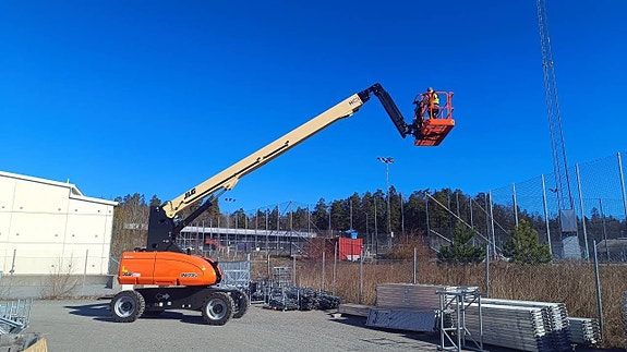 JLG 860SJ HC3 Bomlift Diesel/ HVO100 4 hjulsdriven Skylift