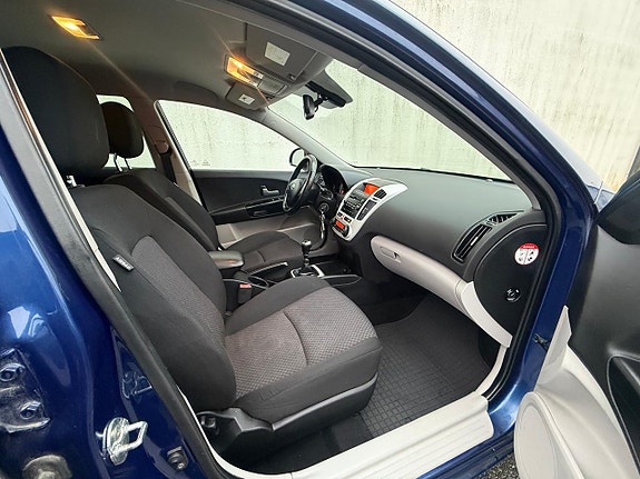 Kia Ceed 10 of 13