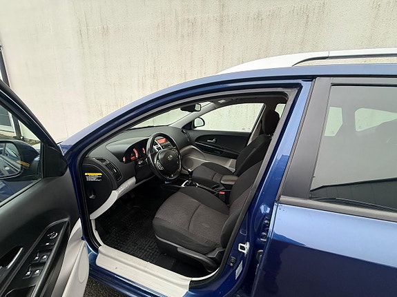 Kia Ceed 12 of 13
