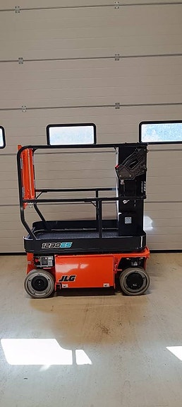 JLG 1230 ES Pelarlift