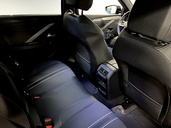 Opel Astra 14 of 17
