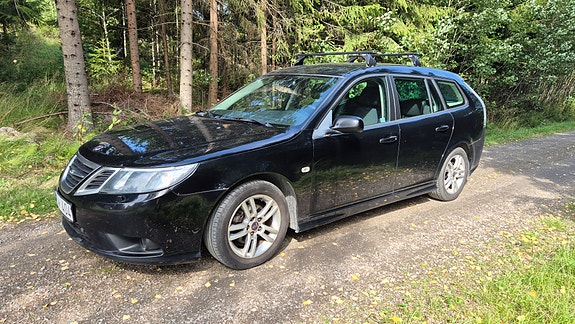 Saab 9-3 2 of 5