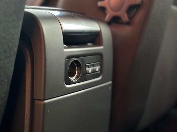 Volvo V70 19 of 22