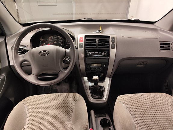 Hyundai Tucson 4 of 5