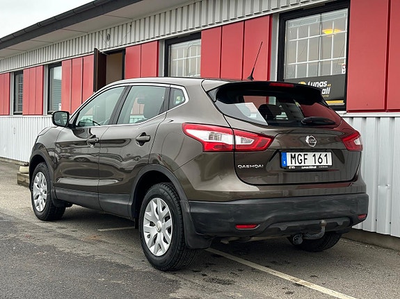 Nissan Qashqai 4 of 5