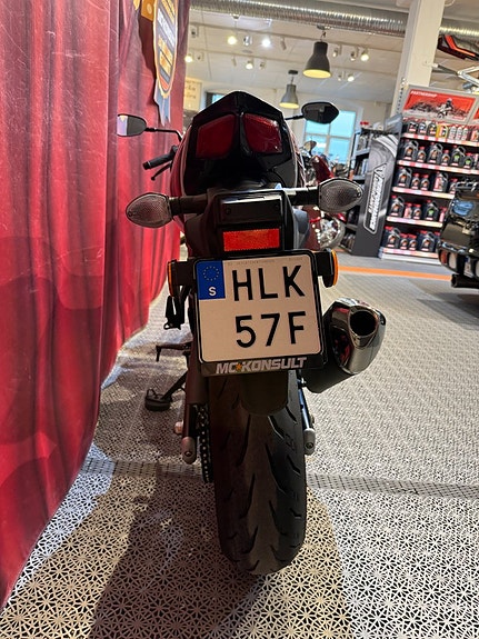Suzuki SV650X  *Lagerfinal & 1570:-/i 36 mån* 4 of 13