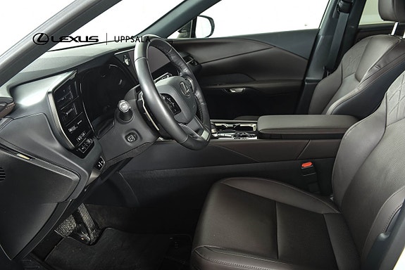 Lexus RX450h+ 6 of 22