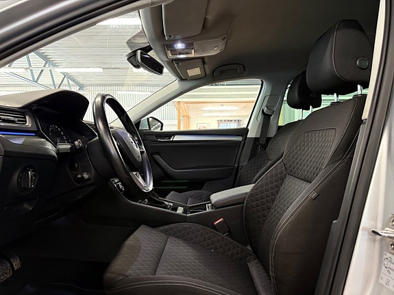 Skoda Superb 8 of 10
