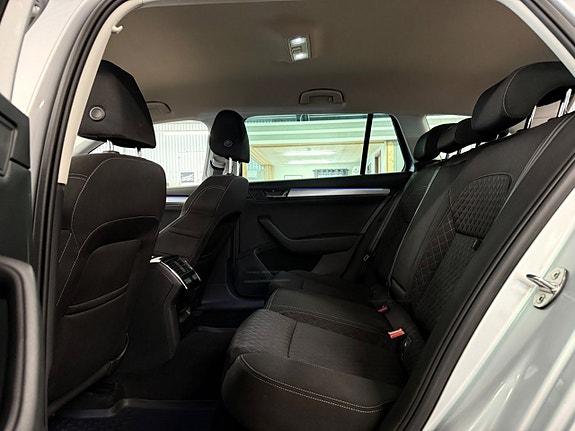 Skoda Superb 9 of 10
