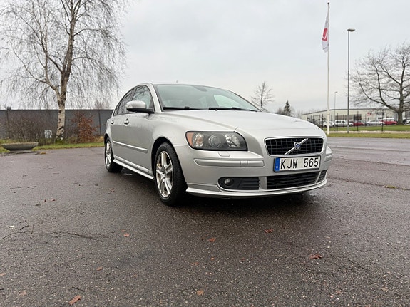 Volvo S40