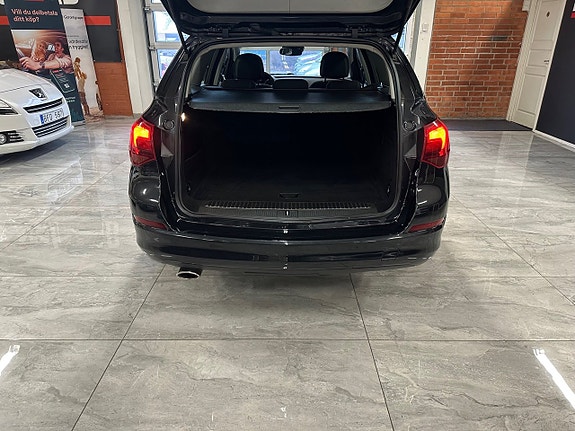 Opel Astra 15 of 21
