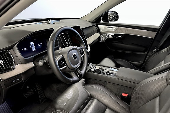 Volvo XC90 5 of 5