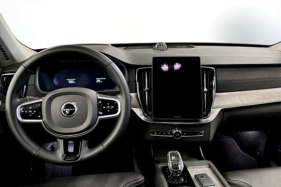Volvo XC90 4 of 5