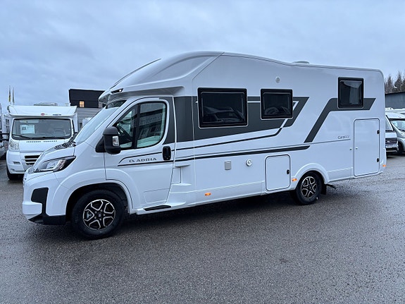 Adria Coral PLUS 670 SL 4 of 21