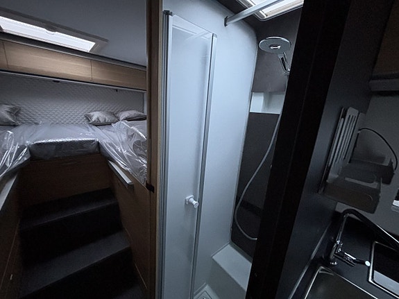 Adria Coral PLUS 670 SL 16 of 21