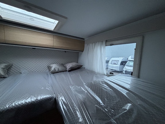 Adria Coral PLUS 670 SL 20 of 21