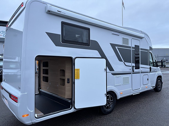 Adria Coral PLUS 670 SL 9 of 21