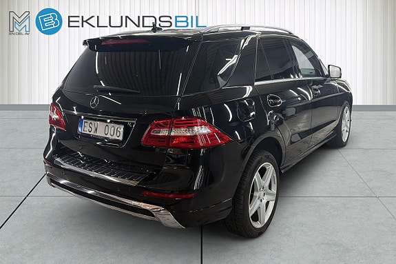 Mercedes-Benz ML350 6 of 19