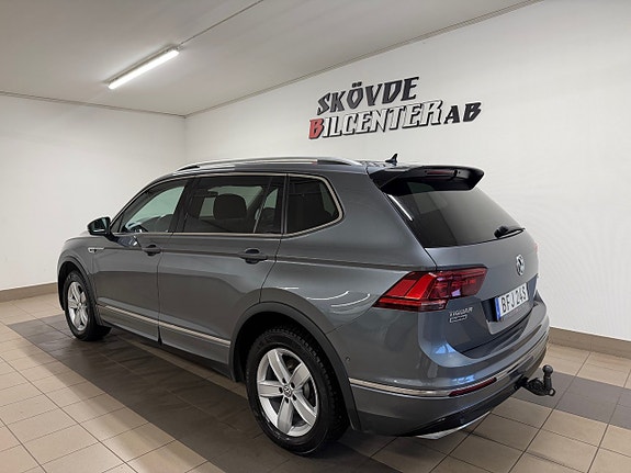 Volkswagen Tiguan Allspace 3 of 5