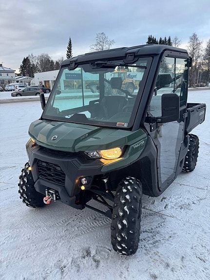Can-Am TRAXTER XU HD7-24 Momsad
