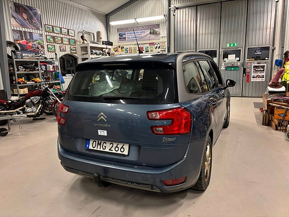 Citroen Grand C4 Picasso 9 of 15