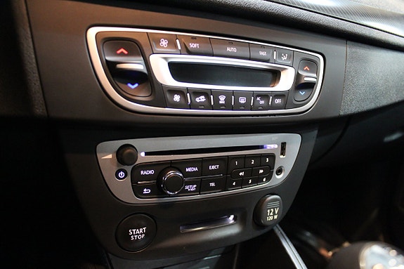 Renault Megane 14 of 21