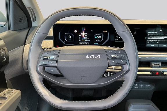 Kia EV3 9 of 21