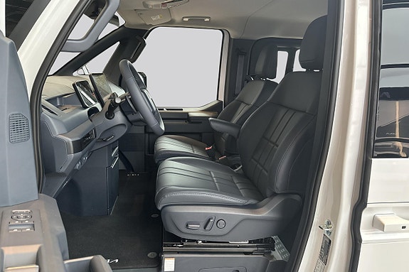 Kia PV5 10 of 28