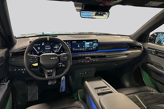 Kia EV9 8 of 27