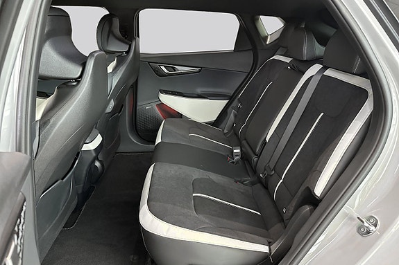 Kia EV6 12 of 25