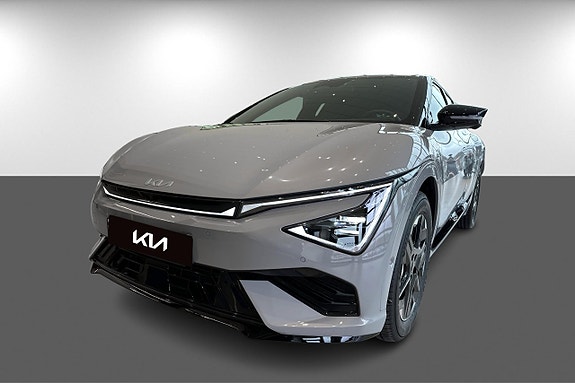 Kia EV6 4 of 25