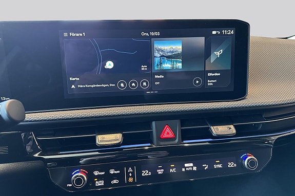 Kia EV6 19 of 21