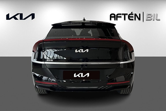 Kia EV6 5 of 20