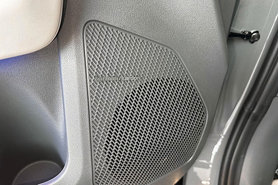 Kia EV3 9 of 21