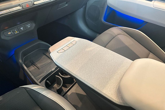Kia EV3 16 of 21
