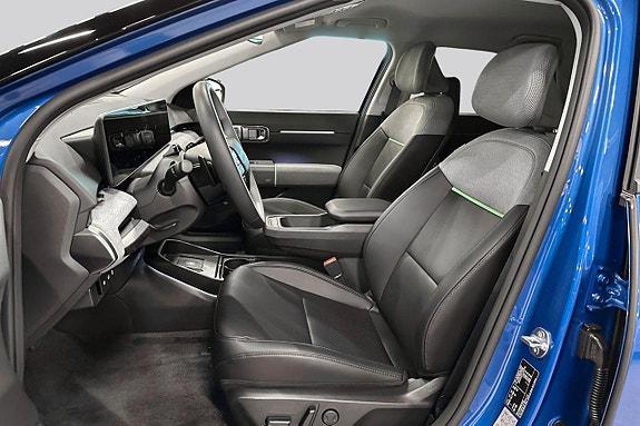 Kia EV4 12 of 23